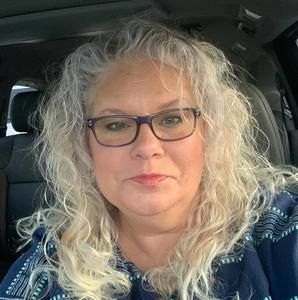 Meet your Posher, Brenda